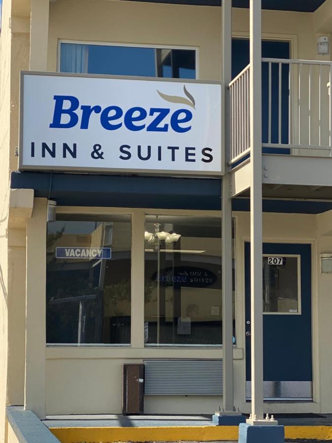 Breeze & Suites, Virginia